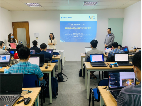 COE Việt Nam triển khai thành công khóa đào tạo DevOps cơ bản cho các cán bộ thuộc Tổng Công ty Truyền thông (VNPT Media)