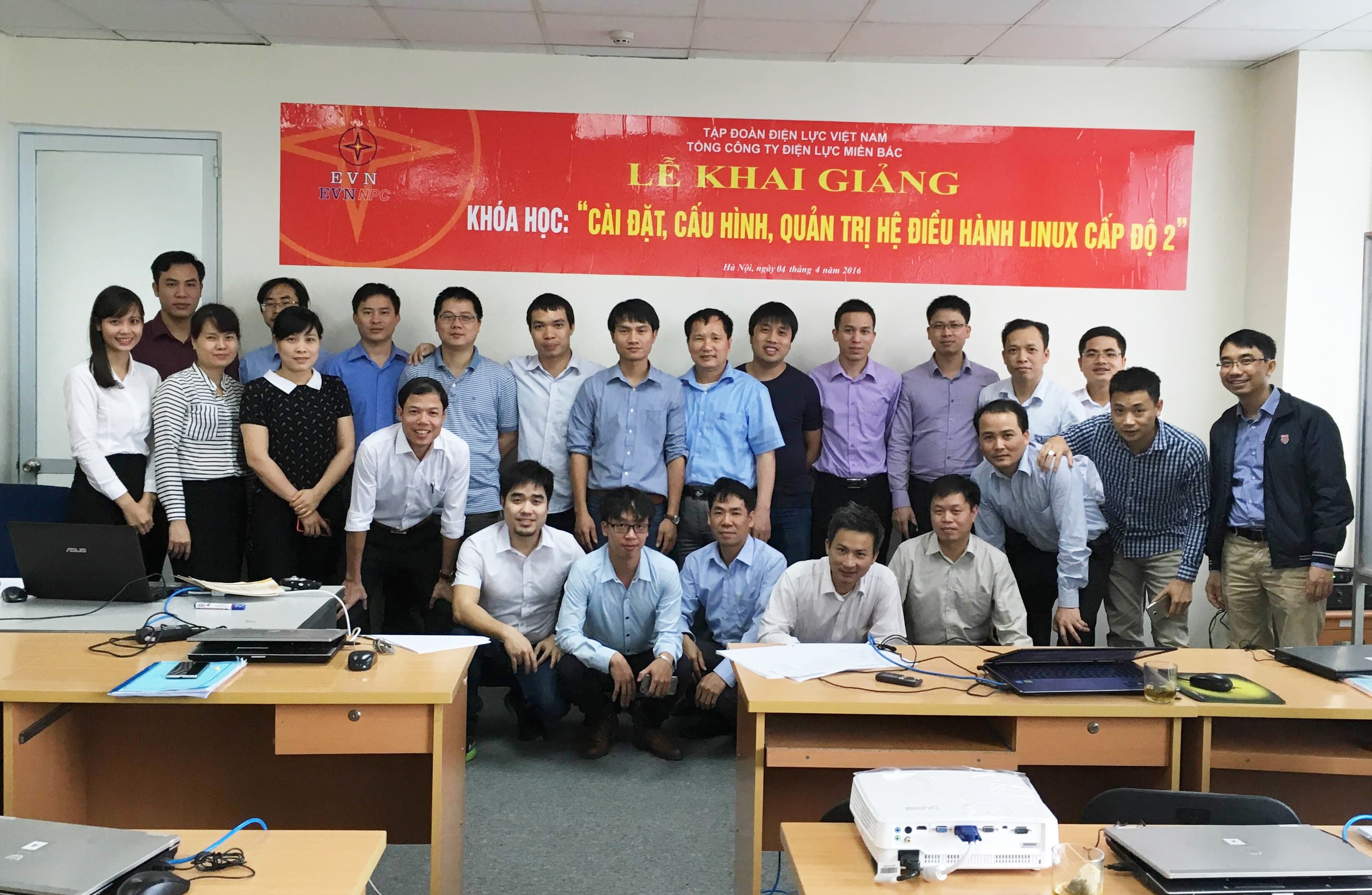COE Việt Nam triển khai 02 khóa đào tạo “Cài đặt, Cầu hình, Quản trị Hệ điều hành Linux cấp độ 2” cho các cán bộ thuộc Tổng Công ty Điện lực Miền Bắc.
