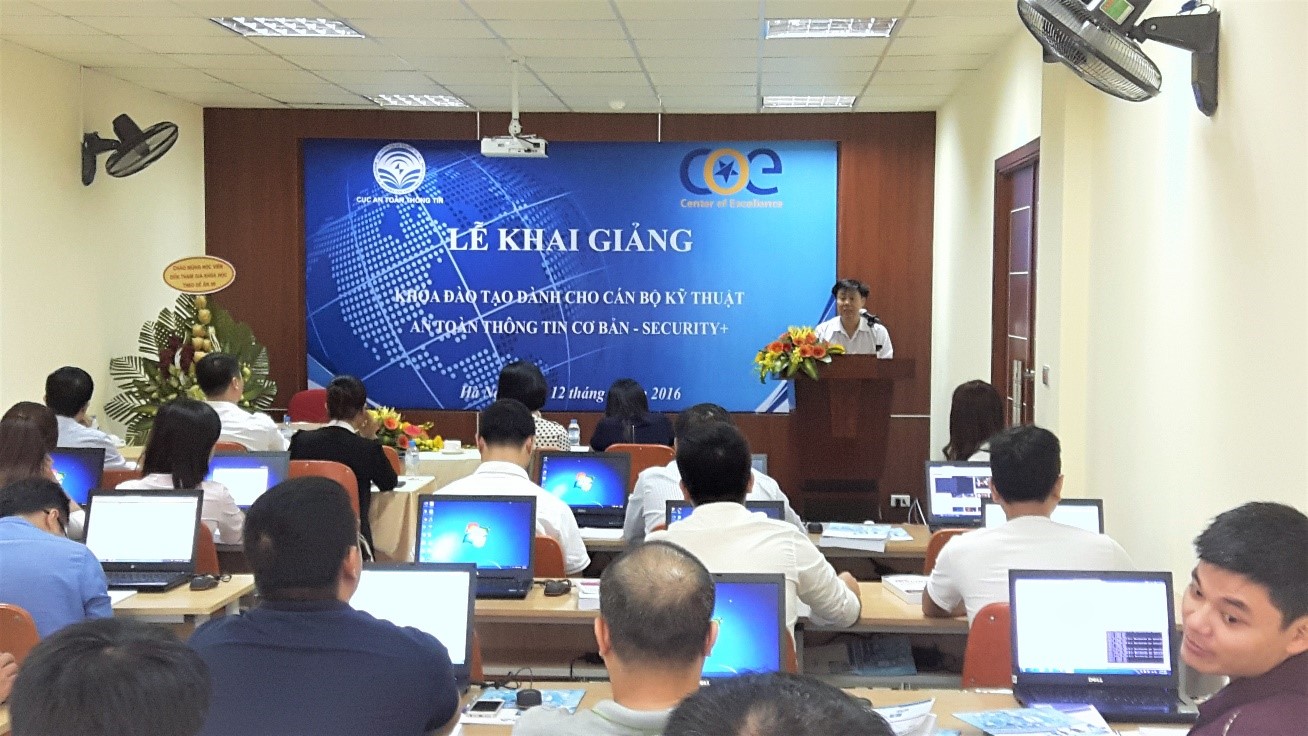 COE Việt Nam tổ chức Khóa học theo Đề án “Đào tạo và phát triển nguồn nhân lực An toàn, an ninh thông tin đến năm 2020” của Thủ tưởng Chính phủ do Bộ Thông tin và Truyền thông chủ trì.
