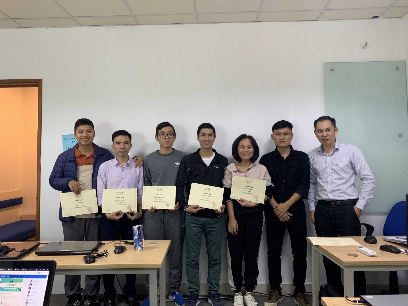 Tiếp nối thành công của 02 khóa đào tạo Angular.JS, COE Việt Nam tiếp tục triển khai 02 khóa đào tạo Lập trình ASP.NET Core cho các cán bộ thuộc Tập đoàn điện lực Việt Nam (EVN).