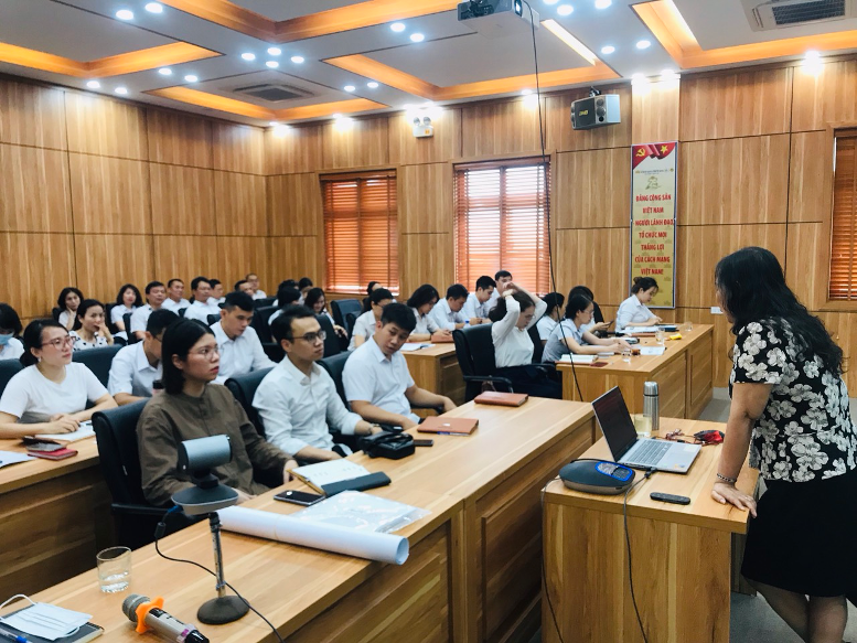 Công ty TNHH MTV Nhiên liệu hàng không Việt Nam lựa chọn COE Việt Nam là đơn vị đào tạo khóa Nghiệp vụ soạn thảo văn bản và lập, quản lý, lưu trữ hồ sơ.