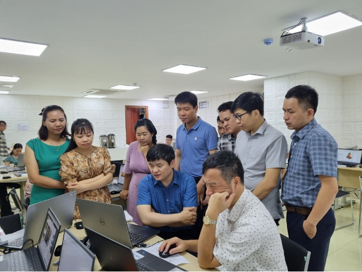 COE Việt Nam tổ chức khóa Bồi dưỡng tin học chuyên sâu cho công chức tin học.
